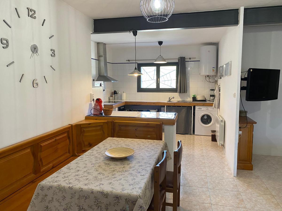 El Moli Villa Ulldemolins Luaran gambar
